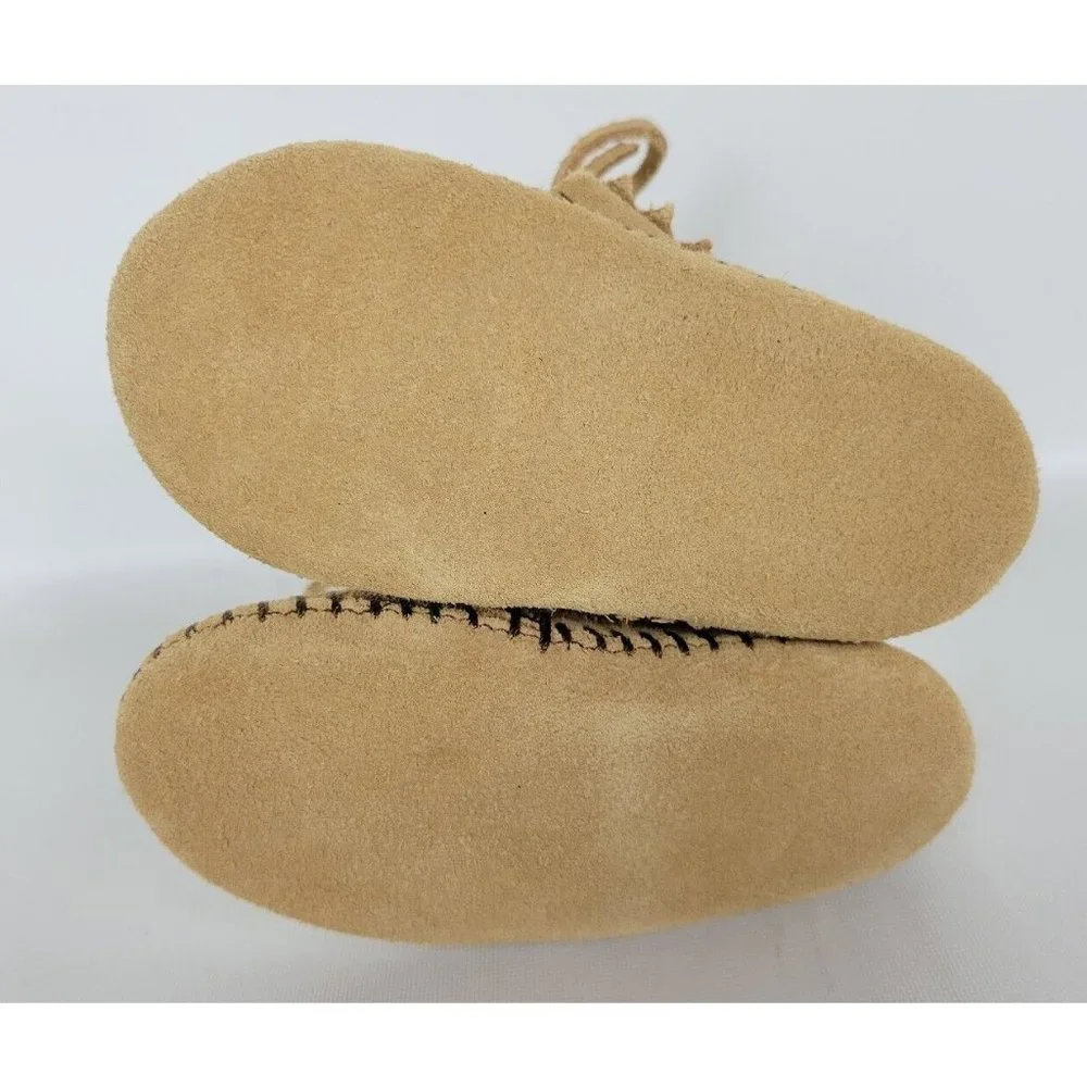 Minnetonka Moccasins 1101‎ - Infants Braid on Cuff Bootie Tan Suede Leather sz 5